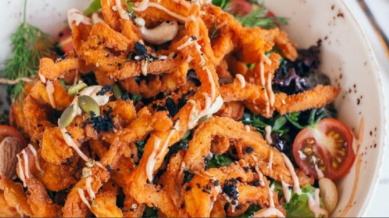 Crispy Chicken Salad