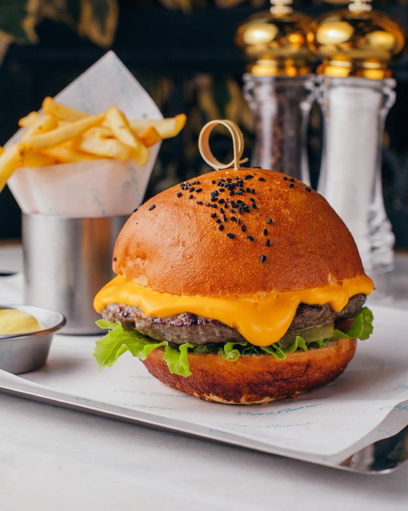 Central  Cheese Burger